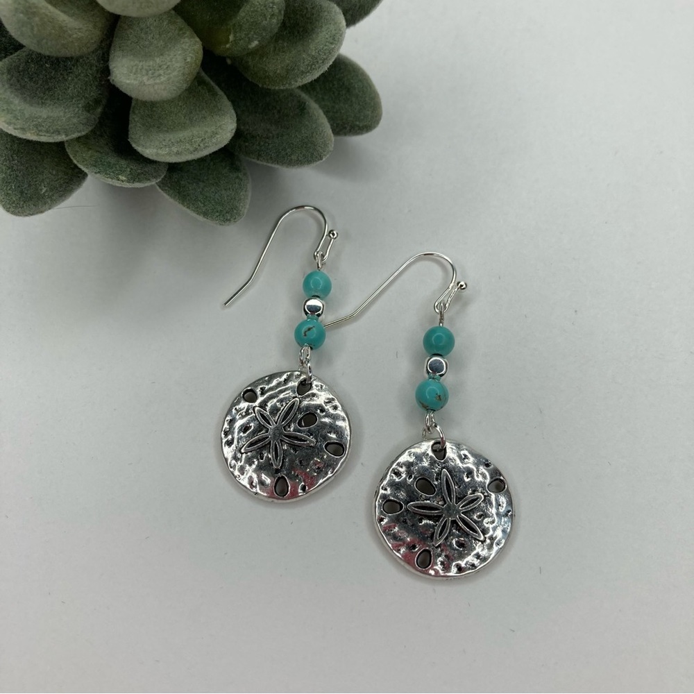 💰 𝕊 𝕠 𝕝 𝕕 💰 Sand Dollar and Turquoise Dangle Earrings - Picture 15 of 15